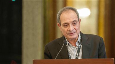 أبرز المعلومات عن حسين حمودة بعد اختياره لتكريم ملتقى الشارقة 