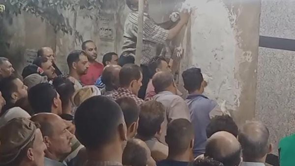 جانب من الجنازة 