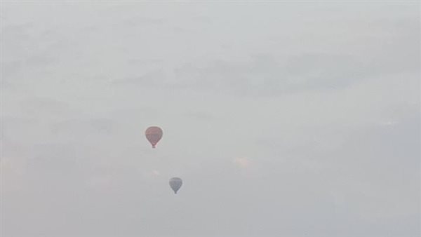 البالون الطائر 