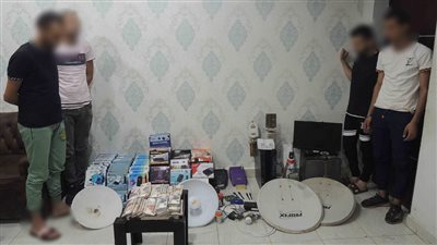 التحقيقات تكشف تفاصيل ضبط مالكي قنوات فضائية تبث مواد إباحية بالقاهرة الكبرى