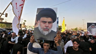 التيار الصدري يطالب بتغيير مسؤول الحشد وحل فصائل المقاومة