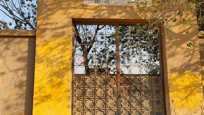 ننشر أول صور لقبر عميد الأدب العربي طه حسين بعد حذف كلمة إزالة وعلامة X 