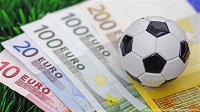 نجاح وفشل وصفقات مثيرة وسباق خطف اللاعبين.. كيف قضى كبار أوروبا الميركاتو الصيفي؟ | أرقام