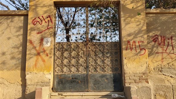 مقبرة عميد الأدب