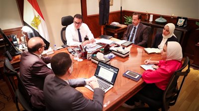 وزير الصحة يتابع أعمال تطوير 68 وحدة ومركزا طبيا و3 مستشفيات بالمنوفية