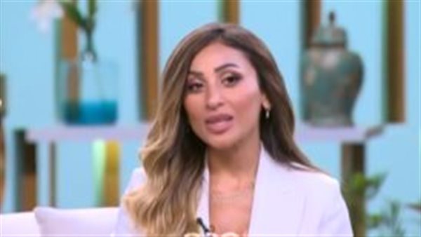 دينا الشربيني 