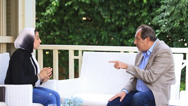 حسام الخولى نائب