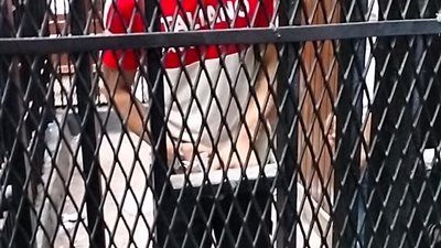 وصول أندرو المتهم بقتل أمل فتاة البراجيل للمحكمة وسط حراسة مشددة