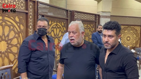 أشرف زكي ومحمد عز