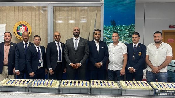 جمارك مطار الغردقة