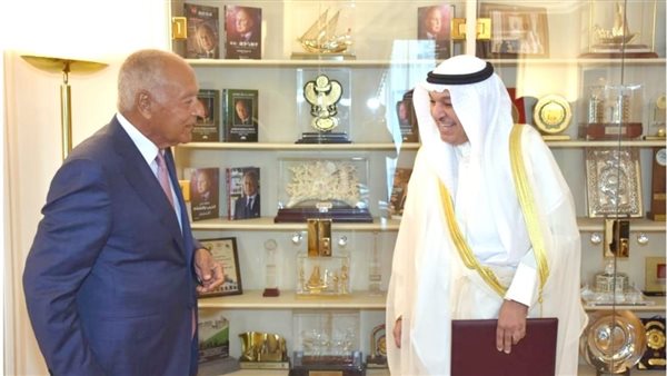 غانم الغانم وأبو