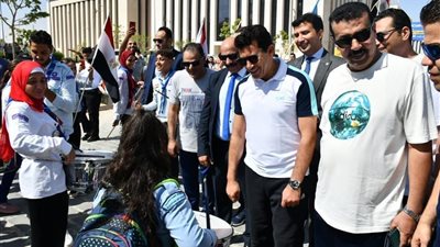 ممثلو شركة العاصمة الإدارية يشاركون في فاعليات زيارة شباب وفتيات 6 محافظات