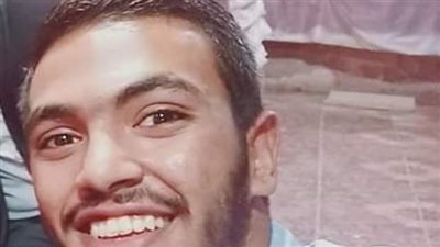 تشييع جثمان صاحب مكتب سياحة ضحية مهتز نفسيا في كفر الزيات بالغربية