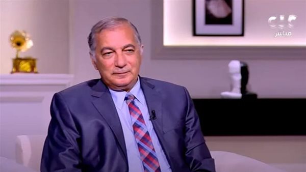 عميد جامعة السادات