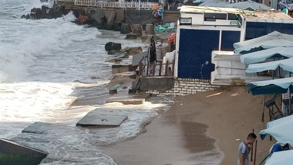 رفع الرايات الحمراء