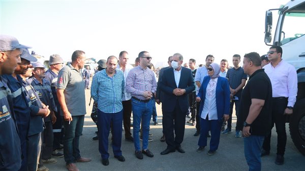 محافظ كفر الشيخ مع