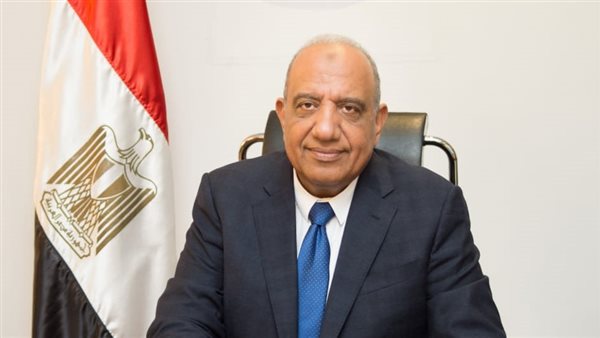  وزير قطاع الأعمال