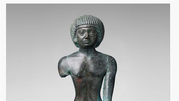 القطع الآثرية 