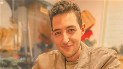 مصرع شاب وإصابة آخرين إثر تصادم سيارتين بمدخل جهينة بسوهاج.. وأصدقاؤه: كنت من أطيب الناس | صور