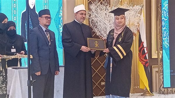 حفل تخرج سفراء الأزهر