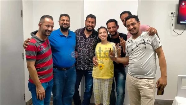 الطفلة مارينا وأسرتها