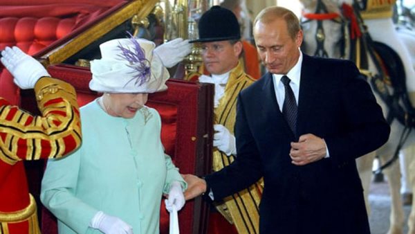 بوتن والملكة إليزابيث