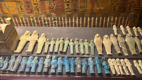 تماثيل الأوشابتي