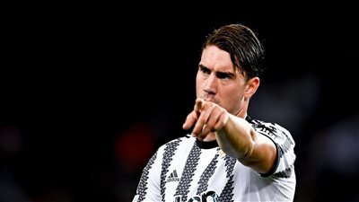 فلاهوفيتش يفوز بجائزة لاعب الشهر مع يوفنتوس