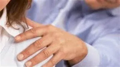 هصلحلك البنطلون ببلاش ومتفضحنيش.. المشدد 3 سنوات لترزي هتك عرض فتاة بالتجمع