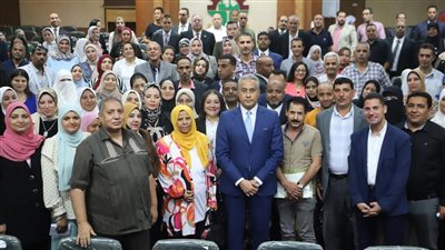 وزير القوى العاملة: 200 مفتش يؤدون اليمين القانونية للحصول على الضبطية القضائية