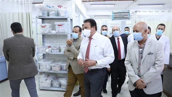 جانب من جولة وزير