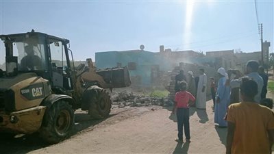 إزالة 8 حالات تعدٍ على أملاك الدولة والأراضي الزراعية في 4 مراكز بالمنيا