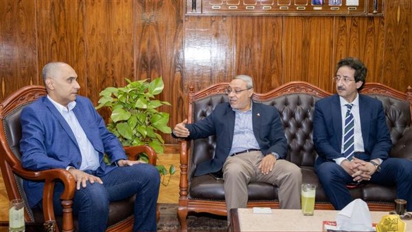 مناقشة بروتوكول التعاون