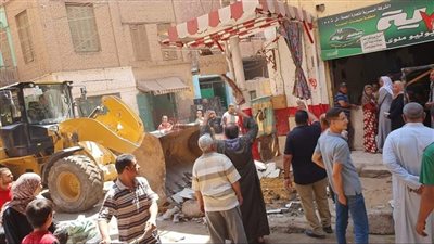 لعودة الانضباط والسيولة المرورية.. تحرير 174 محضر إشغال في المنيا