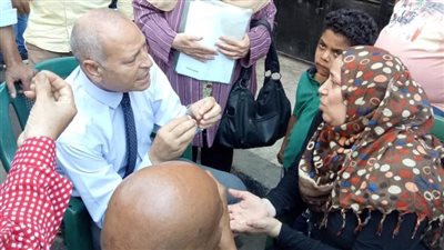 هنصرف تعويضات بزيادة.. نائب محافظ القاهرة يبحث تعويض سكان شارع التروللي عن عقاراتهم المتعارضة مع توسعة الطريق