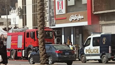 شهود عيان على حريق كنتاكي السويس: النيران اشتعلت في التكييفات أمس ولم تتم صيانتها