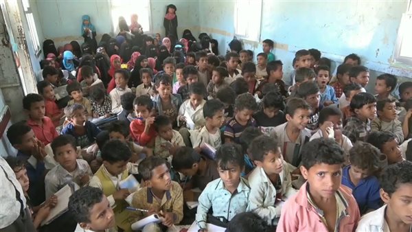 الكثافة الطلاب داخل