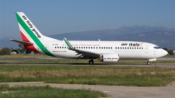 طائرة إيطالية