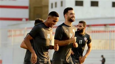 فيريرا يمنح تعليمات خاصة للتونسي سيف الدين الجزيري مهاجم الزمالك