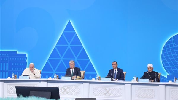 شيخ الأزهر بمؤتمر