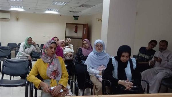 حضور إحدى الفعاليات