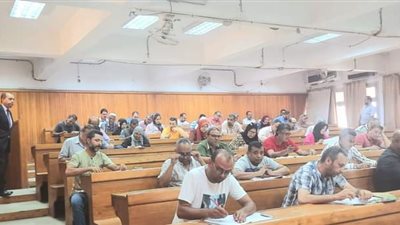 كلية التكنولوجيا والتعليم بجامعة حلوان تشهد عقد امتحانات تأهيل المعلمين| صور 