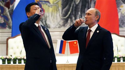 روسيا والصين: لا حل عسكري للبرنامج النووي الإيراني.. وندين تصرفات إسرائيل 