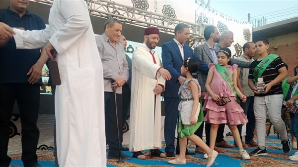 أسامة الأزهري يكرم