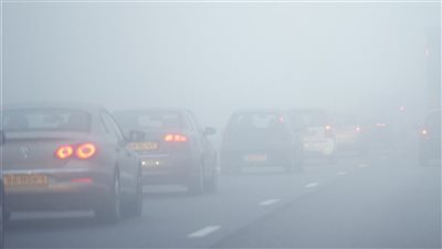 بسبب الشبورة.. الأرصاد تحذر قادة السيارات والمسافرين: القيادة بهدوء تام خلال الـ 72 ساعة المقبلة