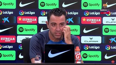 تشافي: لم أتدخل في قرار غياب فاتي عن قائمة إسبانيا.. وسأتابع ديربي مدريد