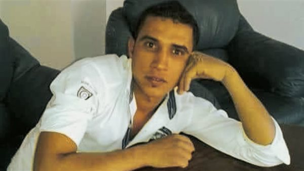 الشاب المتوفى 