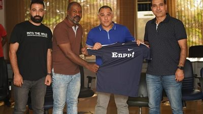 رسميًا.. أحمد كشرى مديرًا فنيًا لنادي إنبي ومحمد إسماعيل مديرًا للكرة