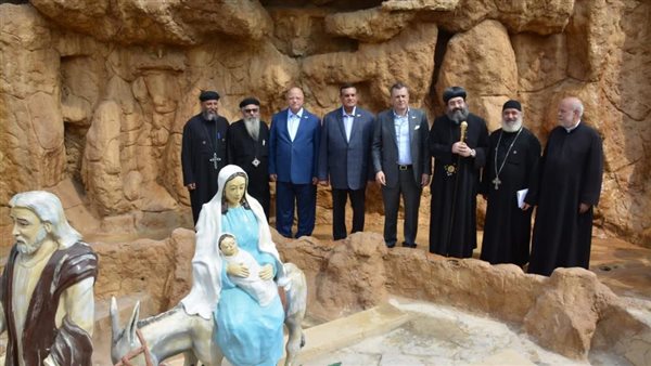 افتتاح شجرة العذراء