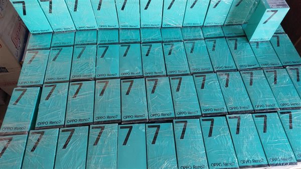 تهريب تليفونات 